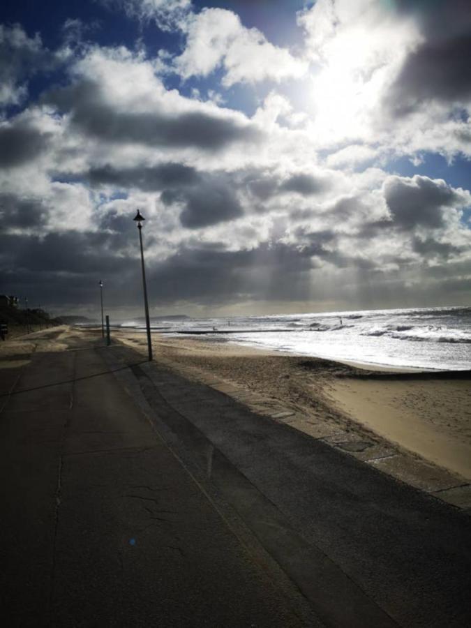 Bournemouth Beach & Sea Views Exterior photo